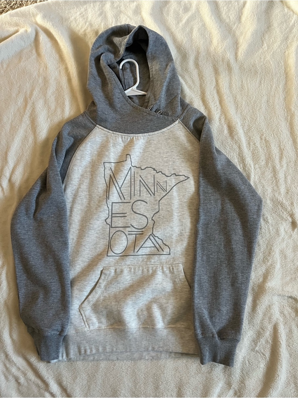Women’s Two-Tone Gray Minnesota Graphic Hoodie Sweatshirt